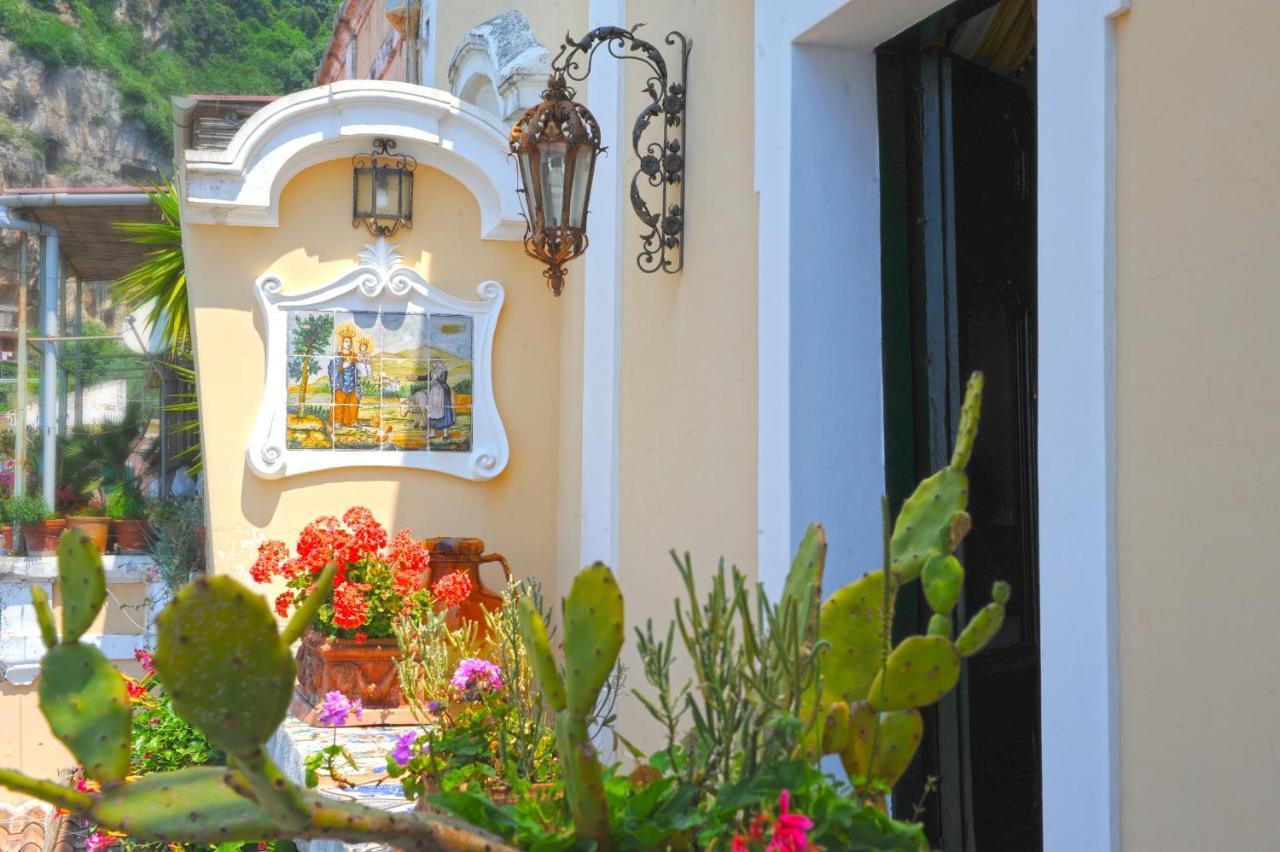 Estate4Home - Palazzo Crocione Positano Esterno foto